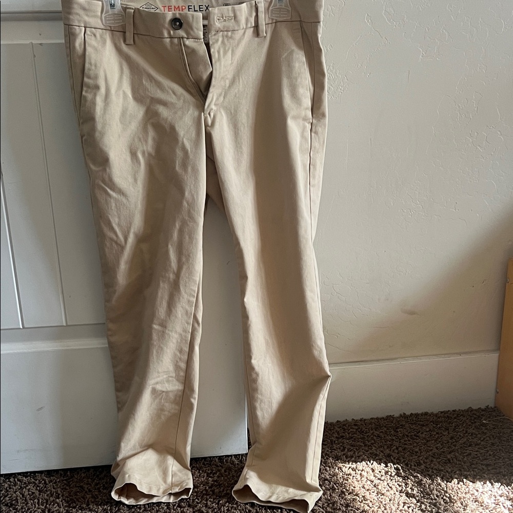 St. John's Bay Men's Khaki slim fit Chinos